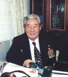 Аскар конаев. Асанбай аскаров. Асамбай. Асқаров историк. Динмухамед кунаев герой социалистического труда.